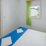 Pet Friendly Home In Tinjan Nyaraló Tinjan