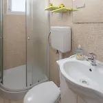 Pet Friendly Home In Tinjan * Tinjan